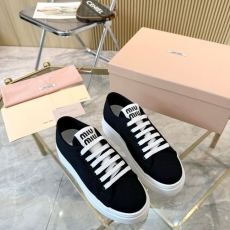 Miu Miu Casual Shoes